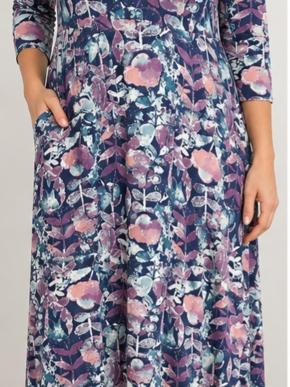 Floral Navy Maxi Dress with Pink Accents and Side Pockets